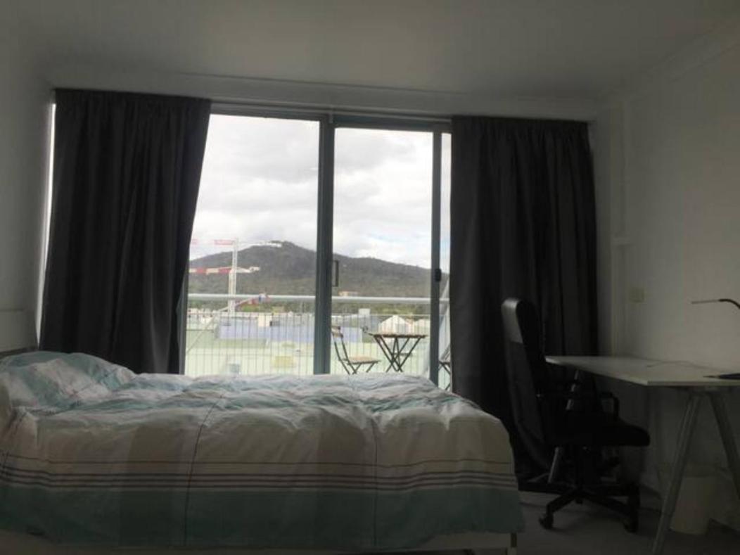 Dana-Cozy Private Room In Shared Central Apt-Rm 2 キャンベラ エクステリア 写真